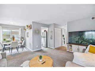 Photo #4: 9985385 Listing 