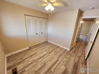 Photo #4: 998662 Listing