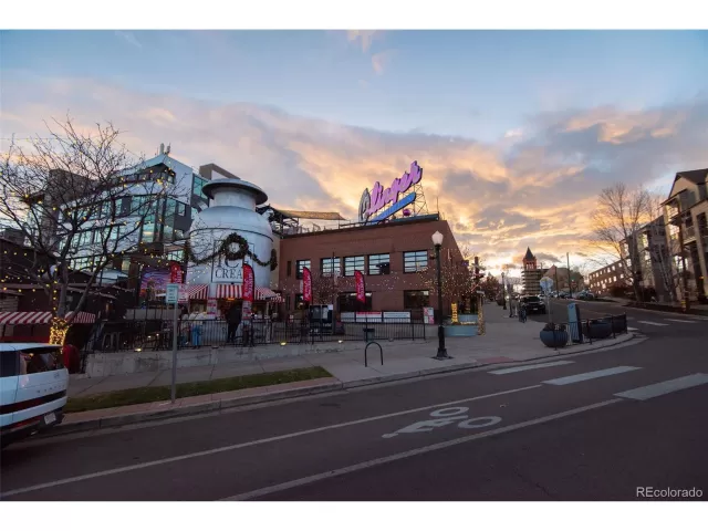 MLS: 9986797 Condo For Sale