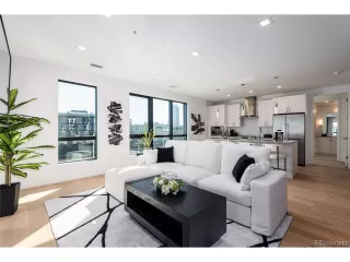 Photo #4: 9986797 Listing 