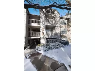 Photo #2: 9987300 Listing