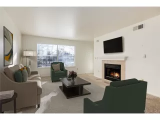 Photo #6: 9987300 Listing