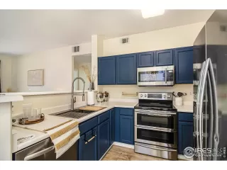 Photo #3: 998848 Listing 