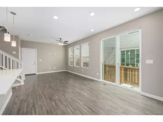 Photo #3: 9991092 Listing