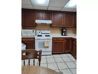 Photo #4: 9991962 Listing