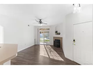 Photo #6: 9993947 Listing 