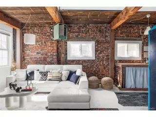 Photo #2: 9994813 Listing