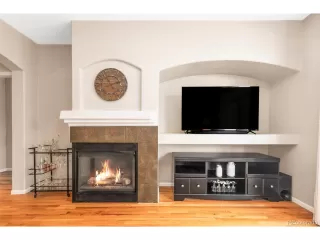 Photo #6: 9996452 Listing