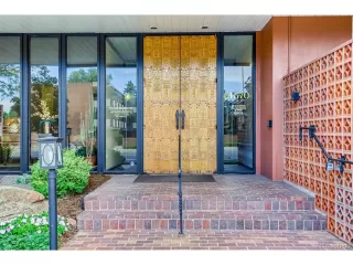 Photo #2: 9997446 Listing