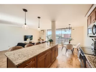 Photo #3: 9997446 Listing