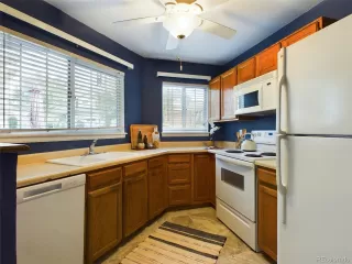 Photo #3: 9997682 Listing 