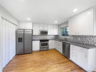 Photo #3: 9998134 Listing