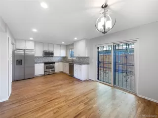 Photo #6: 9998134 Listing