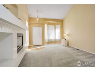 Photo #4: 999895 Listing