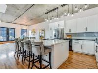 More Details about MLS # 1768384 : 1499 BLAKE STREET 3M